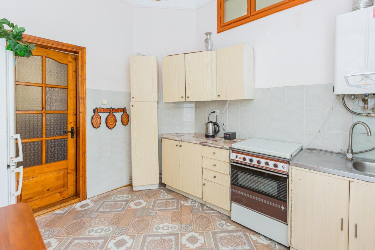 Квартира Подобово У Львові На Вулиці Щепкіна 5 Exterior foto